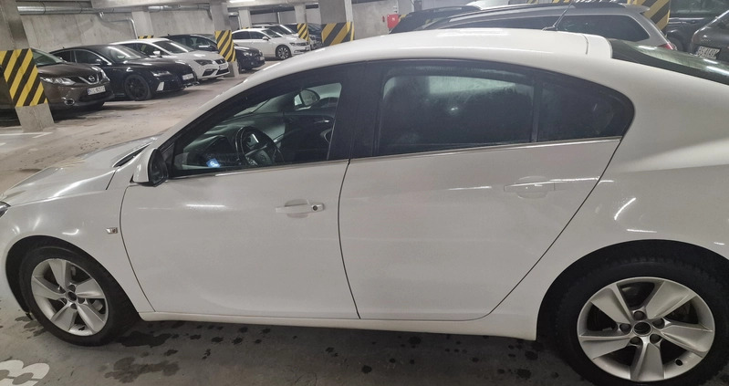 Opel Insignia cena 40500 przebieg: 183500, rok produkcji 2014 z Gdańsk małe 254